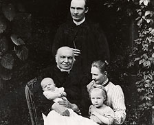 Wilhelm von Bodelschwingh und seine Familie mit dem Vater
