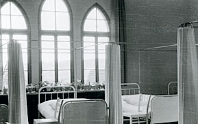 Bettensaal im Diakonissenmutterhaus Sarepta
