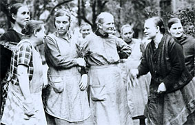 Bewohnerinnen des Hauses Groß-Bethel, 1931