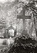 Das zentrale Kreuz auf dem Alten Friedhof, erste Hälfte des 20. Jahrhunderts.